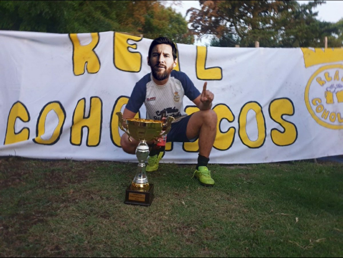 <a href="/Messismo10/">Messismo</a> <a href="/Newells/">Newell’s Old Boys</a> Cuando salió campeón con el <a href="/RealCoholicos3/">Real Coholicos</a>