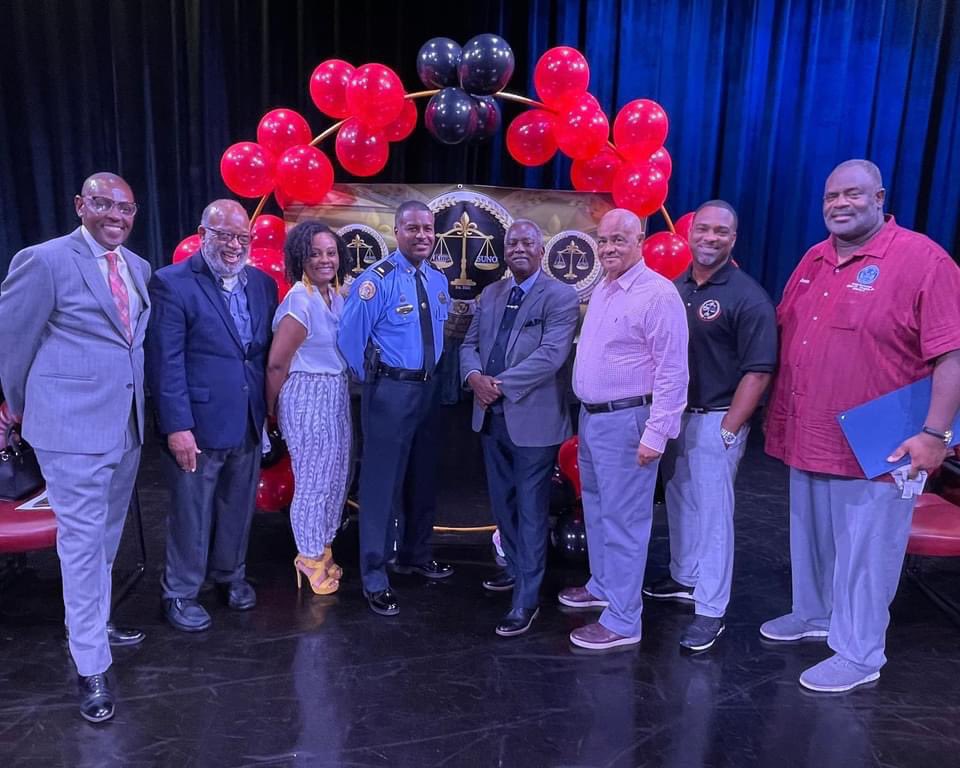 otforus's tweet photo. #FBrepost Dr. Martin Luther King Academy
. . .
At the beginning of this year we launched a first of its kind Criminal Justice Academy. Today, nearly four months after inception, we held a culminating ceremony to celebrate the success of the program. https://t.co/wad37lSA6L