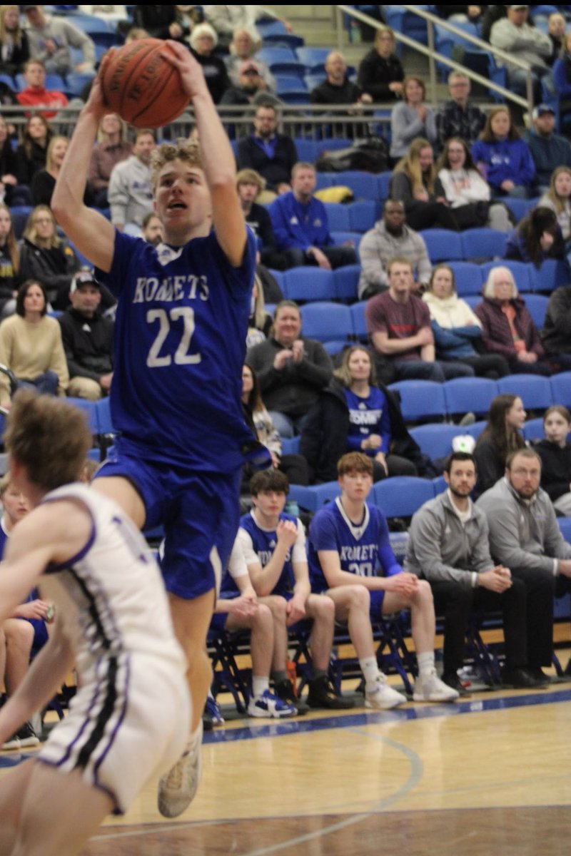 Big congrats to <a href="/CamdenHolecek/">Camden Holecek</a> as he has committed to <a href="/Gustavus_MBB/">Gustavus Basketball</a> to continue his basketball career!

We are so proud of you Cam and can’t wait to watch you continue your career! Keep working hard.
#goKoMets #berelentless #burntheboats 
<a href="/KM_Activities/">KM Activities</a>