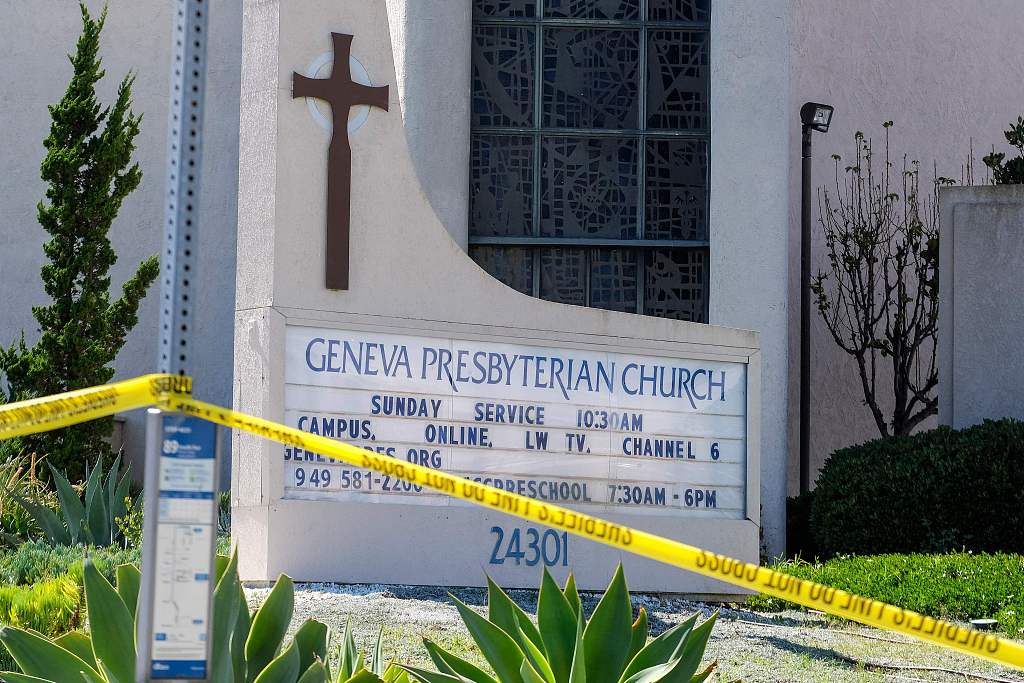 Panda_Paws_'s tweet photo. OPINION: After the mass shooting in the California Church, it was shocking to see U.S. police and some local media jump to the origin of the gunman first instead of the root of U.S. increasing #gunviolence.
#AsianAmericans #guncrime #ImmgrantLivesMatter https://t.co/9eSlNf1Pxt