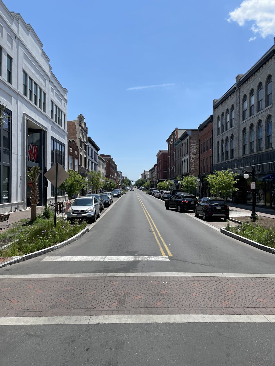 karma_salem's tweet photo. Beautiful day in Savannah! Enjoying my first #SBIACR2022 conference https://t.co/kADBOsj3JK