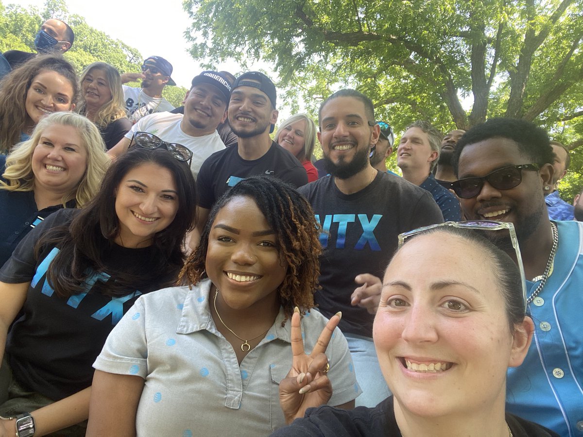 Shoutout to my Leadership for putting together such a great event!! I really enjoyed everyone & the prizes of course 😬 #RSMPicnic #NTX ⭐️#NorthernStars #WinAsOne @LynetteMAguilar @fifthnorth @bpioli22 @NTX_Diggs @TerronJernigan @Zachary_NTX