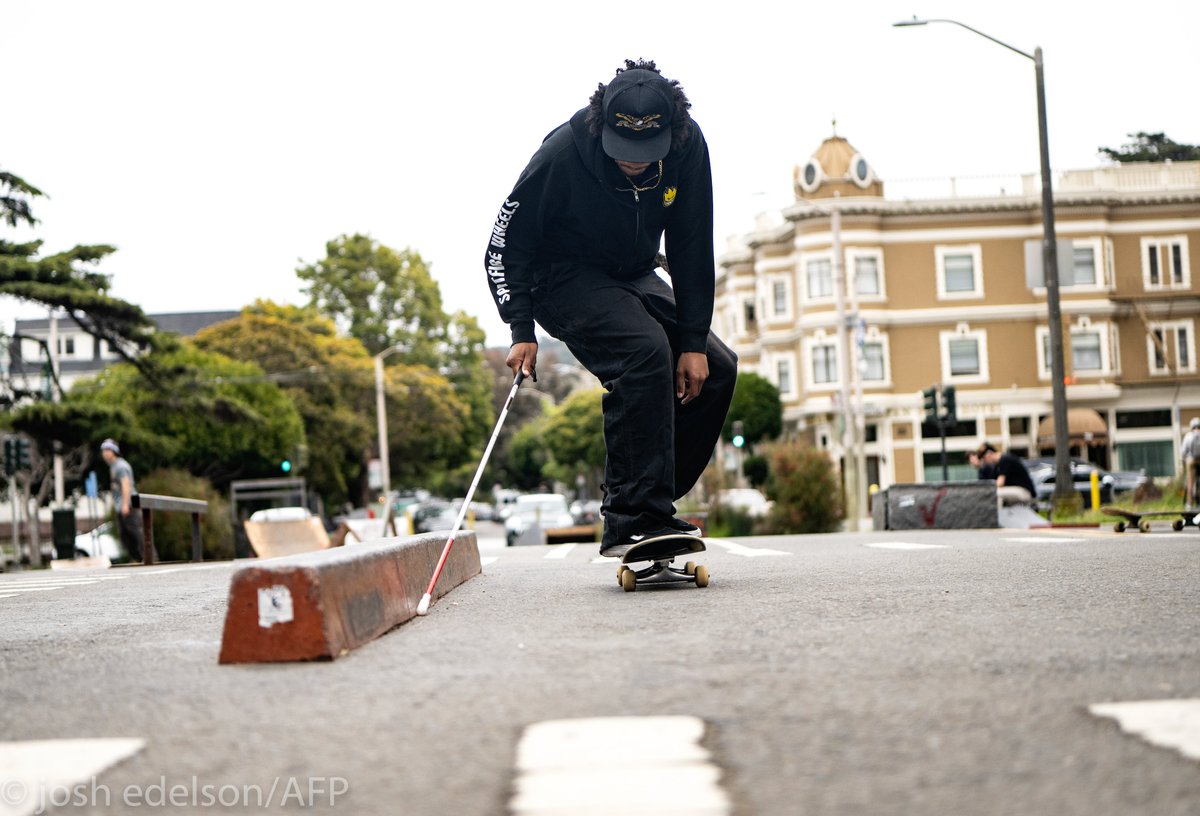 BLIND SKATEBOARDER: Zion Ricks-Gains who is totally blind, skateboards at a park in San Francisco, California on May 06, 2022. Ricks-Gains, 19, was shot in both eyes and is now one of only a few totally blind skateboarders. (Josh Edelson/AFP) sg.news.yahoo.com/shot-twice-com…