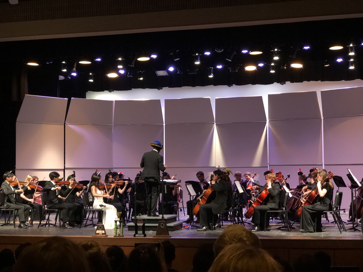You may be able to talk like a pirate, but can you play like a pirate? #KHSorchestra <a href="/KHSIndianNation/">Keller High School</a>