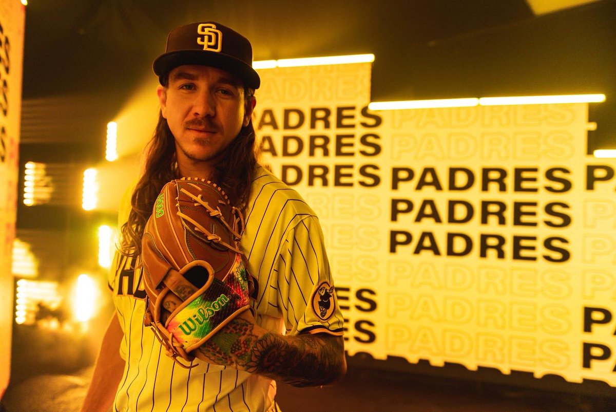 stZathehuman's tweet photo. @Padres #TimetoSunshine🌞 https://t.co/LoHFDV6qUK