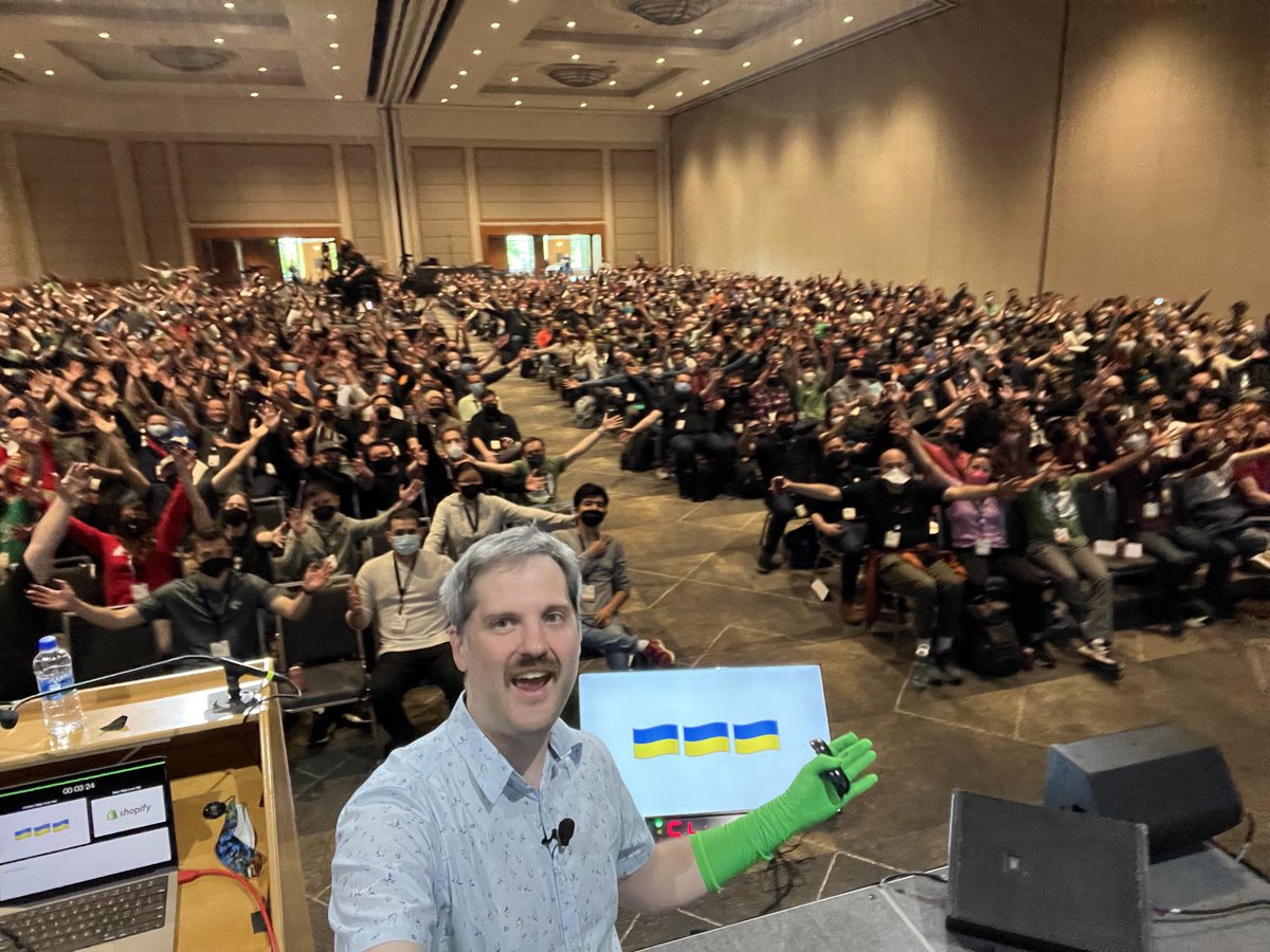 tenderlove's tweet image. RailsConf Friday hug dedicated to the Ruby devs in Ukraine!! #devsforukraine #railsconf