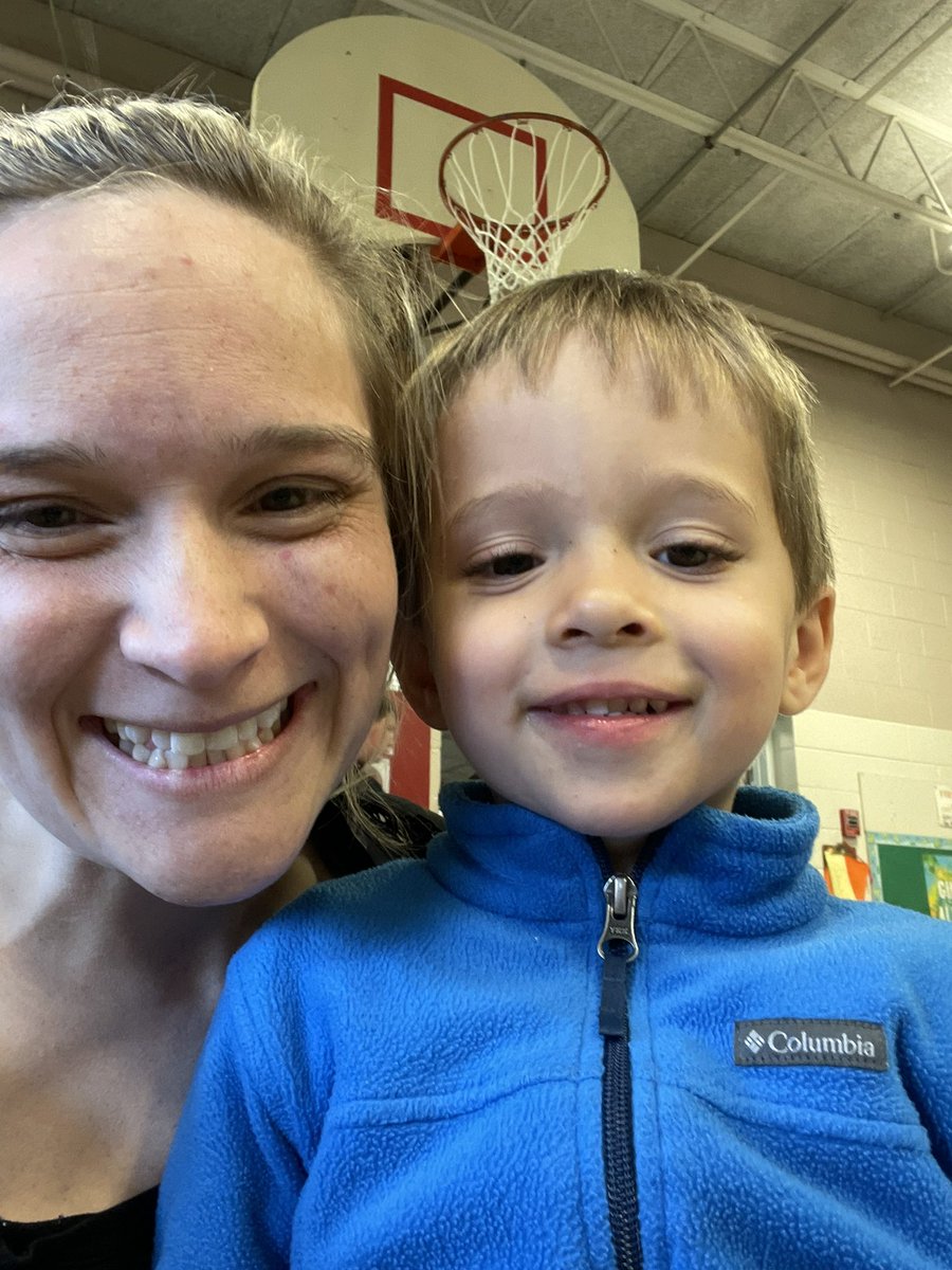 Mrs. Harrah tweet media