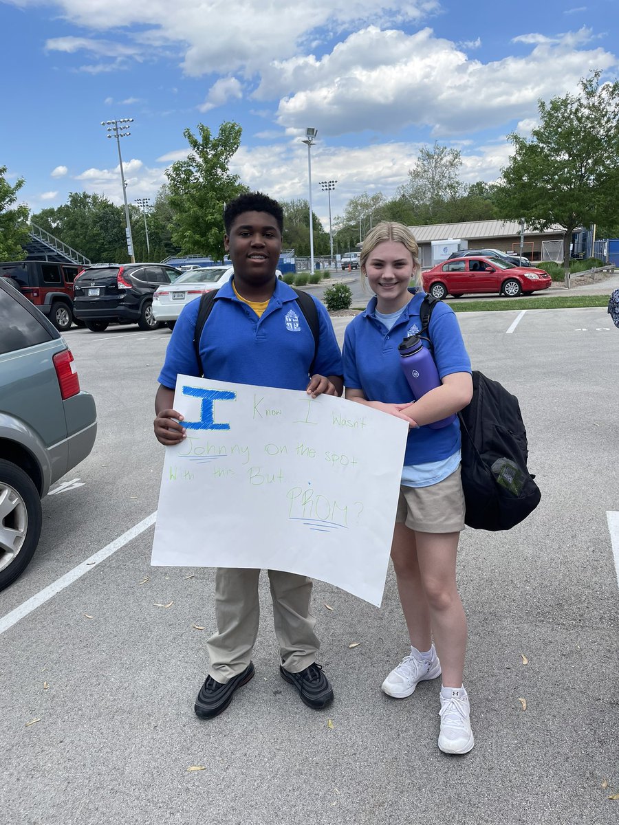 Billy Nash got lucky and scored Gabby Johns as his date!!🥳😭🤩😁🥰