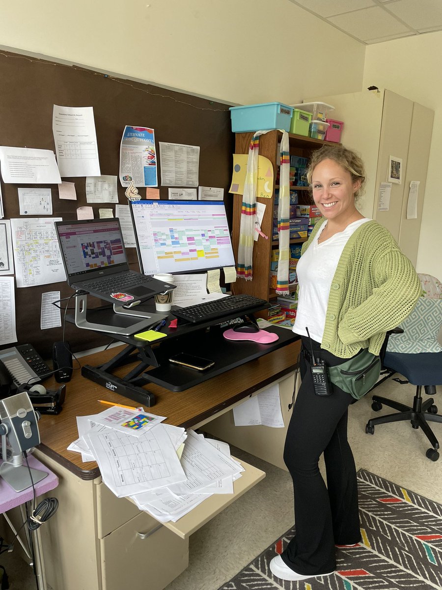 Kim Thompson tweet media