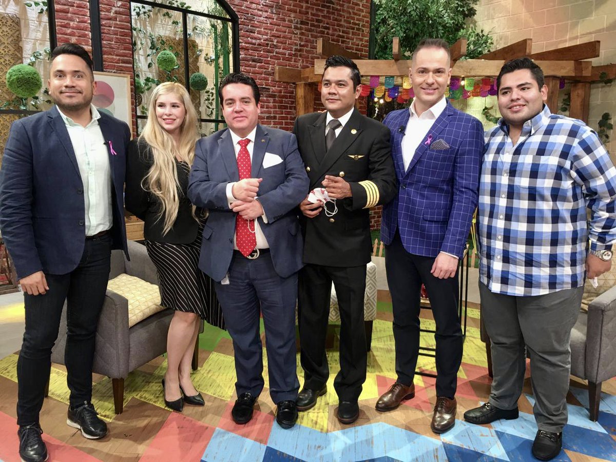 ¡Gracias por la invitación! #Imagen 📺 #VivaLaVida 😎 #SaleElSol ☀️✈️🇲🇽