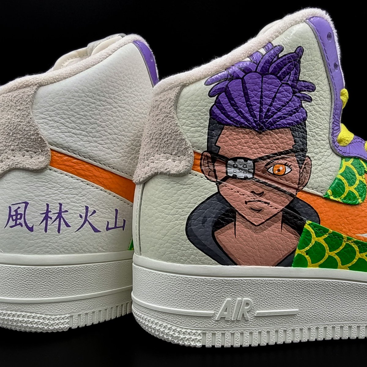 SekureD's tweet image. Detailed photos for my latest custom commission for a holders #CloneX. Love how these came together 🙌