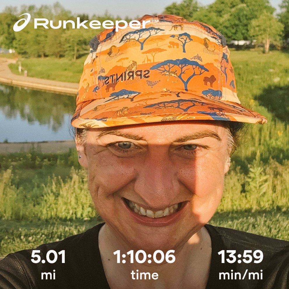 dssmccomas's tweet photo. Terrible pic, but finished a 50 day streak strong with 5 miles:  yoga and running for a total of 50 minutes each day.  Started on my 50th birthday and I think I'm gonna keep going!!! https://t.co/1HvowqP4rk