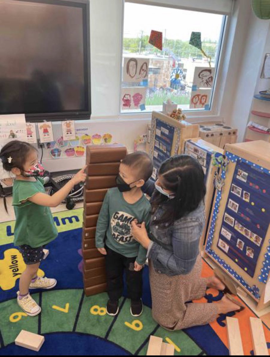 TheRichmondPrek's tweet photo. #3K students @2389RichmondAve are developing #math skills by measuring and comparing their friends in the #blockcenter ππ§±@DrJoyAbrams @DrMarionWilson https://t.co/wiPs1WJ1ba