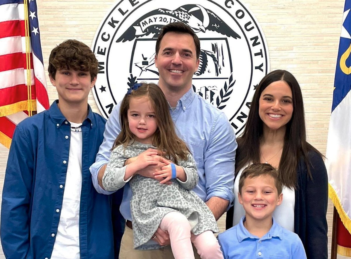 JeffJacksonNC's tweet photo. With your support, we did it!

We have won the primary to be your Democratic nominee for NC's 14th Congressional District.

*Thank you* to all of our supporters for this incredible honor.

Now we've got a general to win, and I hope you'll help us here: https://t.co/8Zgkisp4VY https://t.co/qigAX6bnDo