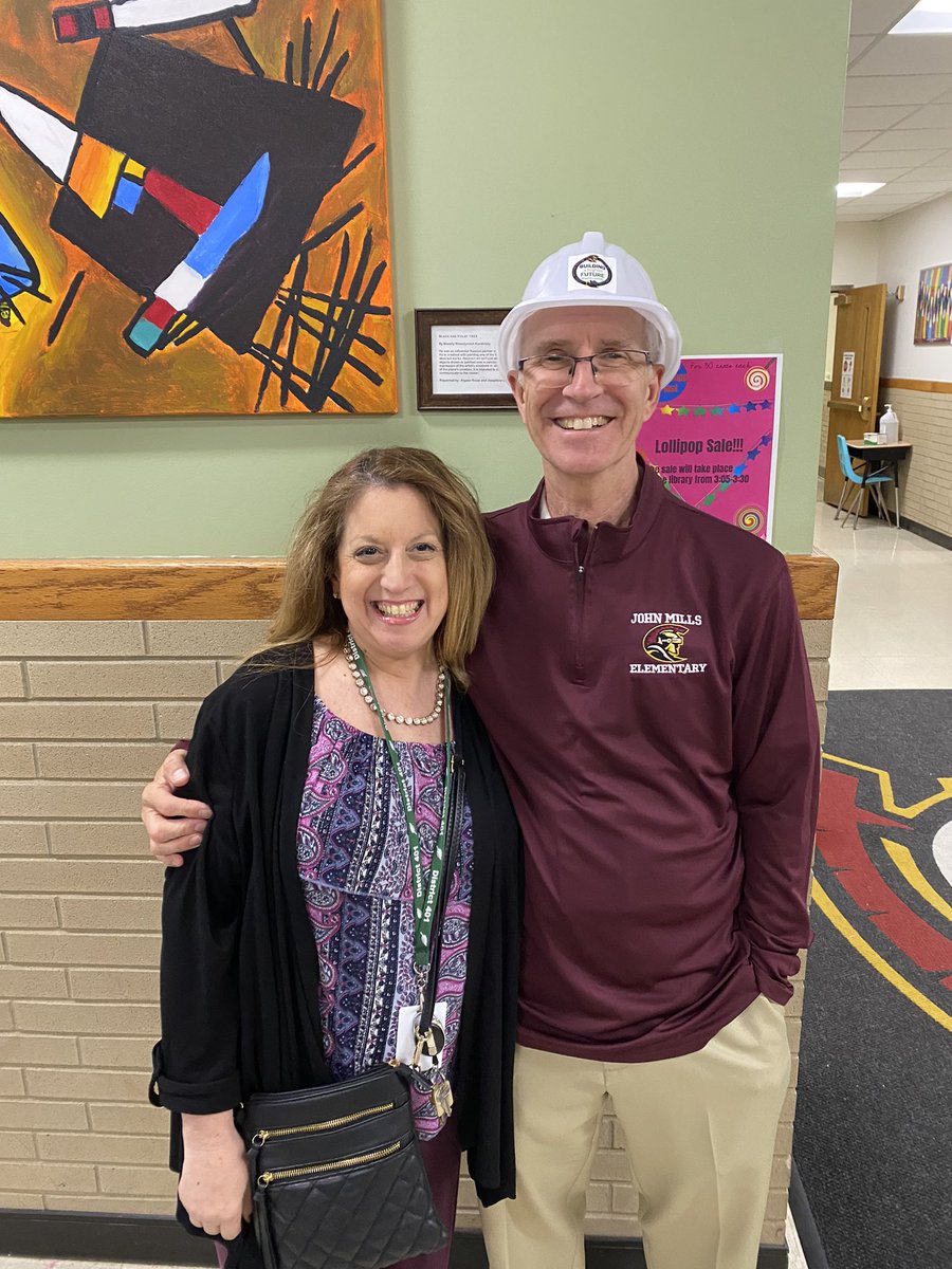 8201nancylass's tweet photo. @jm401_trojans So great to see him! https://t.co/iQeSwLLQ69