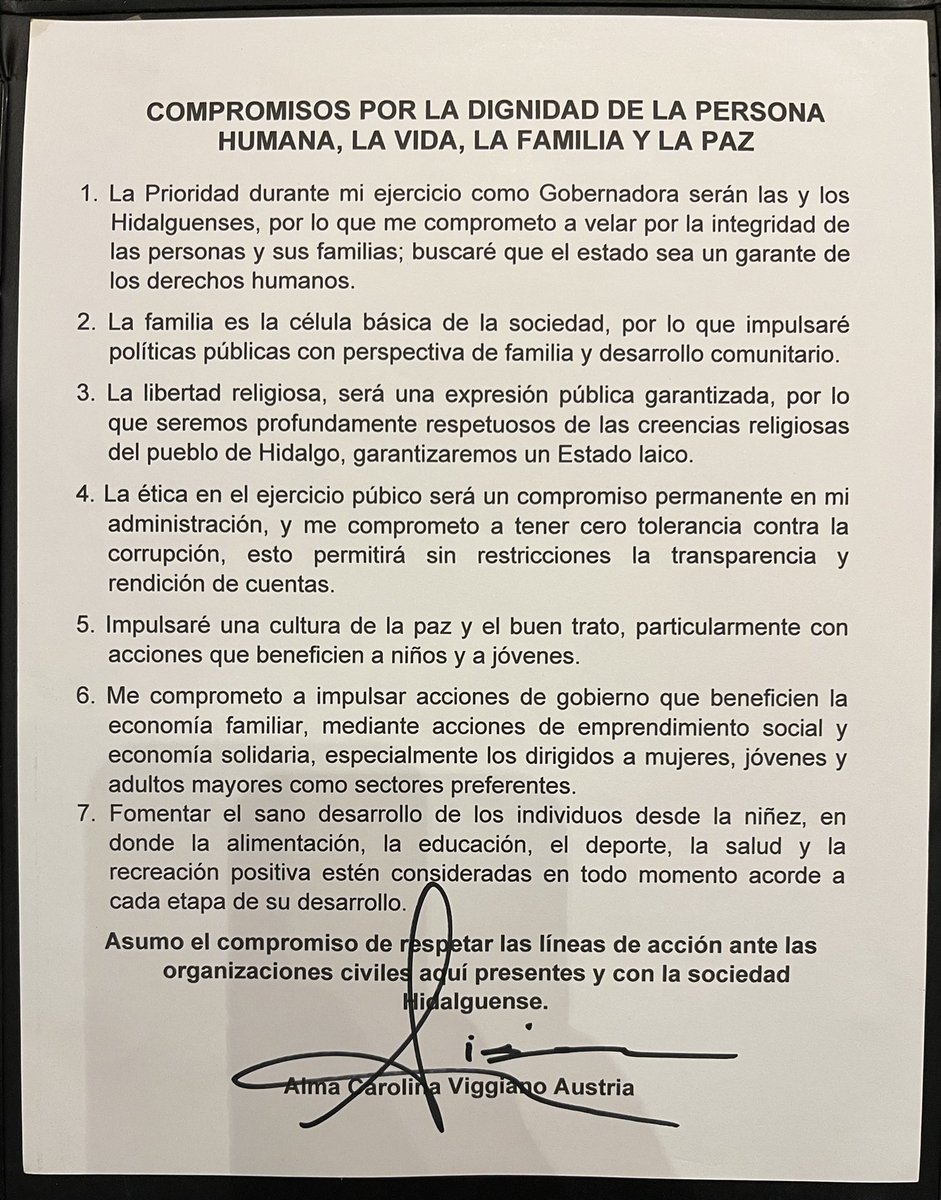 FNF_Hidalgo's tweet photo. El día de hoy en conjunto con organizaciones de la sociedad civil, se firma el convenio “La dignidad de la persona humana, la vida, la familia y la paz” 
Agradecemos a la candidata @caroviggiano por su disposición y apoyo para realización de dicho evento. https://t.co/kBVG1pQCu0
