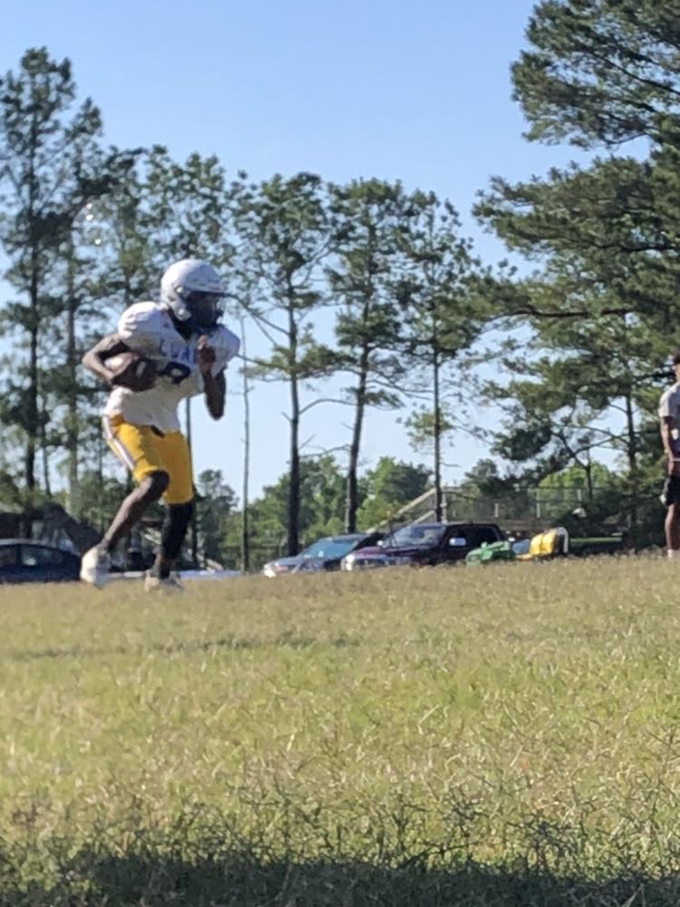 CadianGore's tweet photo. Senior season loading ….. 8️⃣ https://t.co/NubaROR6ho
