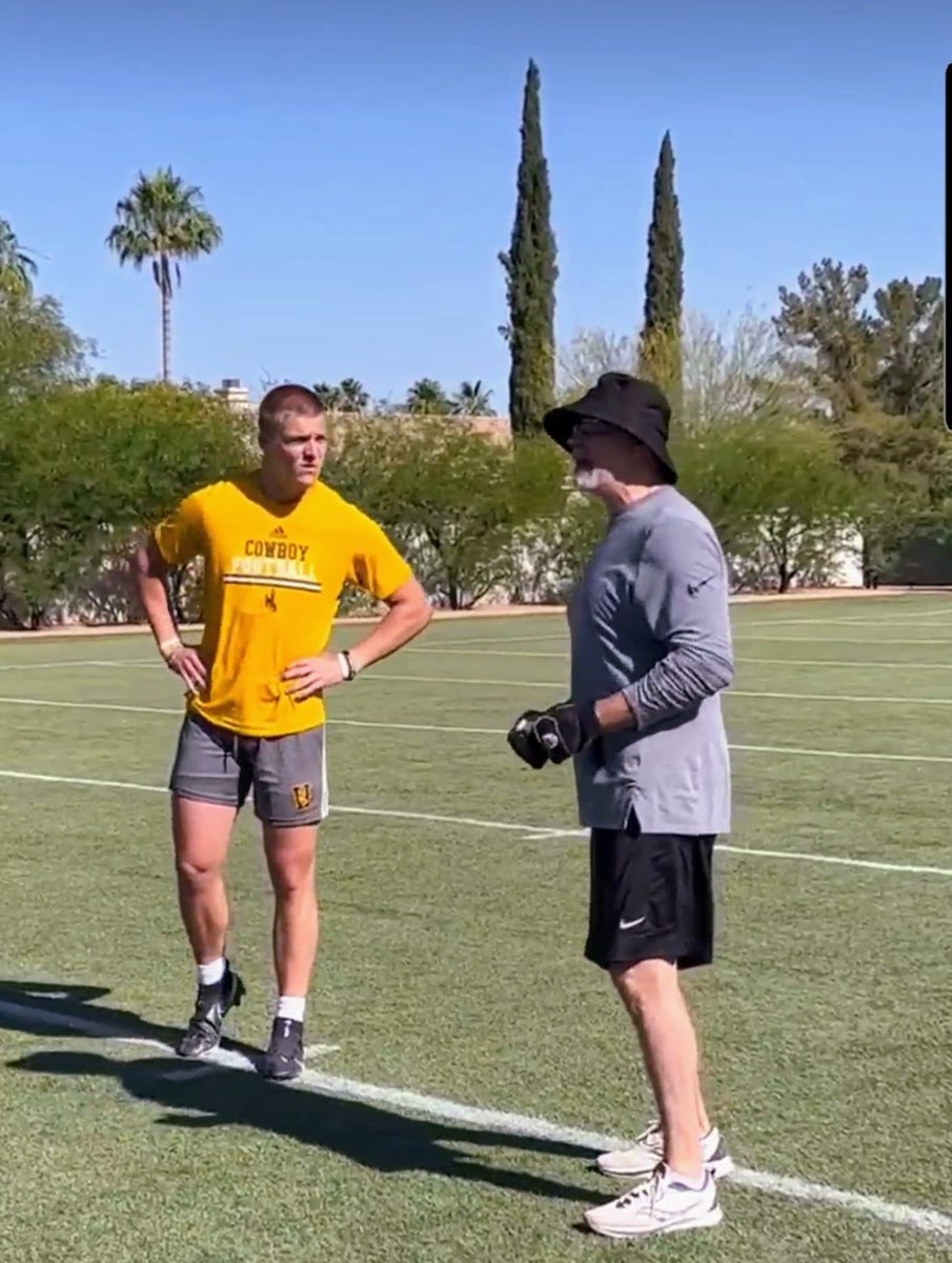 Evan Svoboda QB (@evansvobodaqb17) on Twitter photo Incredible workout today with HOF QB <a href="/kurt13warner/">Kurt Warner</a> Eternally grateful that he would take time out of his busy schedule to mentor a group of young QB's <a href="/chasebrice7/">Chase Brice</a> <a href="/qbpete/">แดแดแดแด แดขแดแดแดสแด</a> <a href="/MartinezTheQB/">Adrian Martinez</a> <a href="/lukemcxv/">Luke McAllister</a> <a href="/jimshelly2/">Jim Shelly</a> <a href="/KadeWarner/">Kade Warner</a> @bigross3 Incredible workout today with HOF QB <a href="/kurt13warner/">Kurt Warner</a> Eternally grateful that he would take time out of his busy schedule to mentor a group of young QB's <a href="/chasebrice7/">Chase Brice</a> <a href="/qbpete/">แดแดแดแด แดขแดแดแดสแด</a> <a href="/MartinezTheQB/">Adrian Martinez</a> <a href="/lukemcxv/">Luke McAllister</a> <a href="/jimshelly2/">Jim Shelly</a> <a href="/KadeWarner/">Kade Warner</a> @bigross3