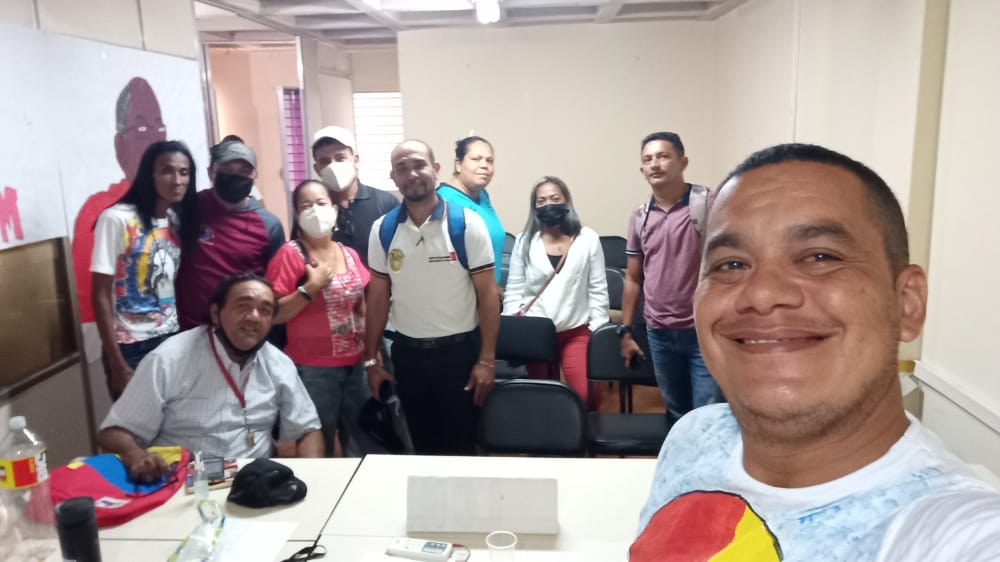 dgei_mppe's tweet photo. #17May Reunión con enlaces municipales de Cultura e Interculturalidad para socializar las actividades del III Momento Pedagógico. @MPPEDUCACION @_LaAvanzadora @WuikelmanAngelP @ElianysPalmar @DGEFDMPPE @CulturaDgc @Falcon_Educa @interculzefal @thebigfran @FormacionZef @DGRPA1 https://t.co/YmtHxxpZlu