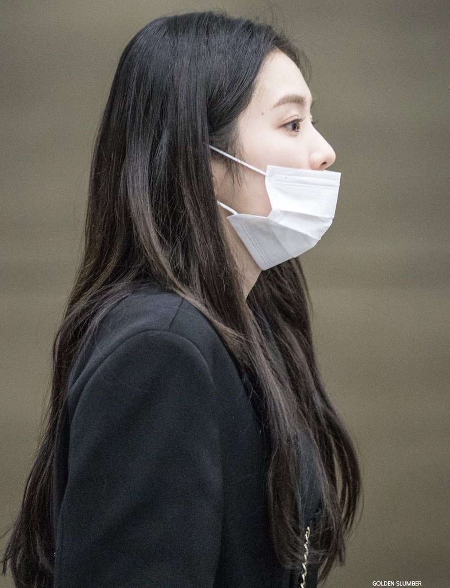 irene_airport's tweet photo. 180519 #아이린 #IRENE https://t.co/eGlDi8WEJI