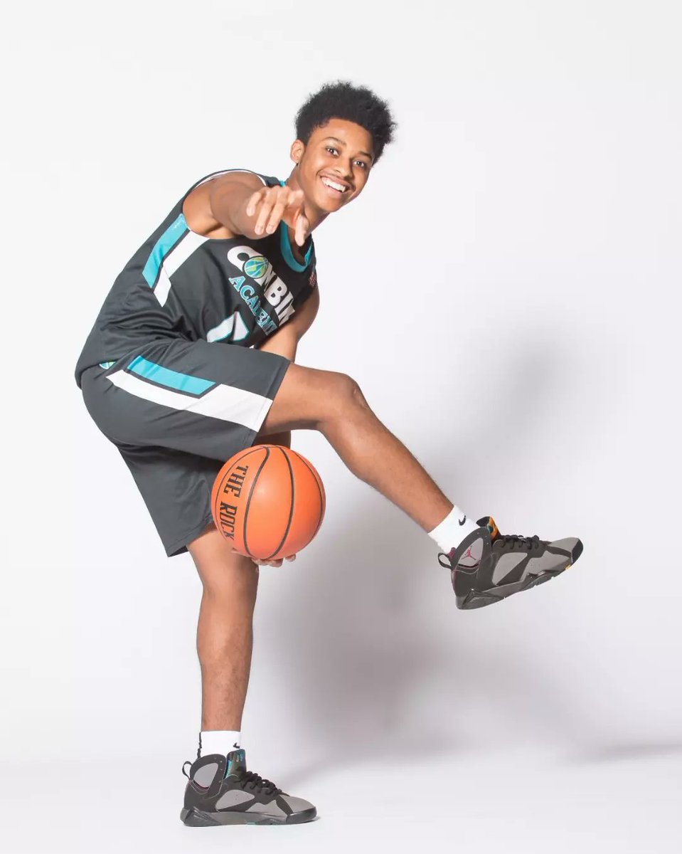 Combine Men's Basketball tweet media