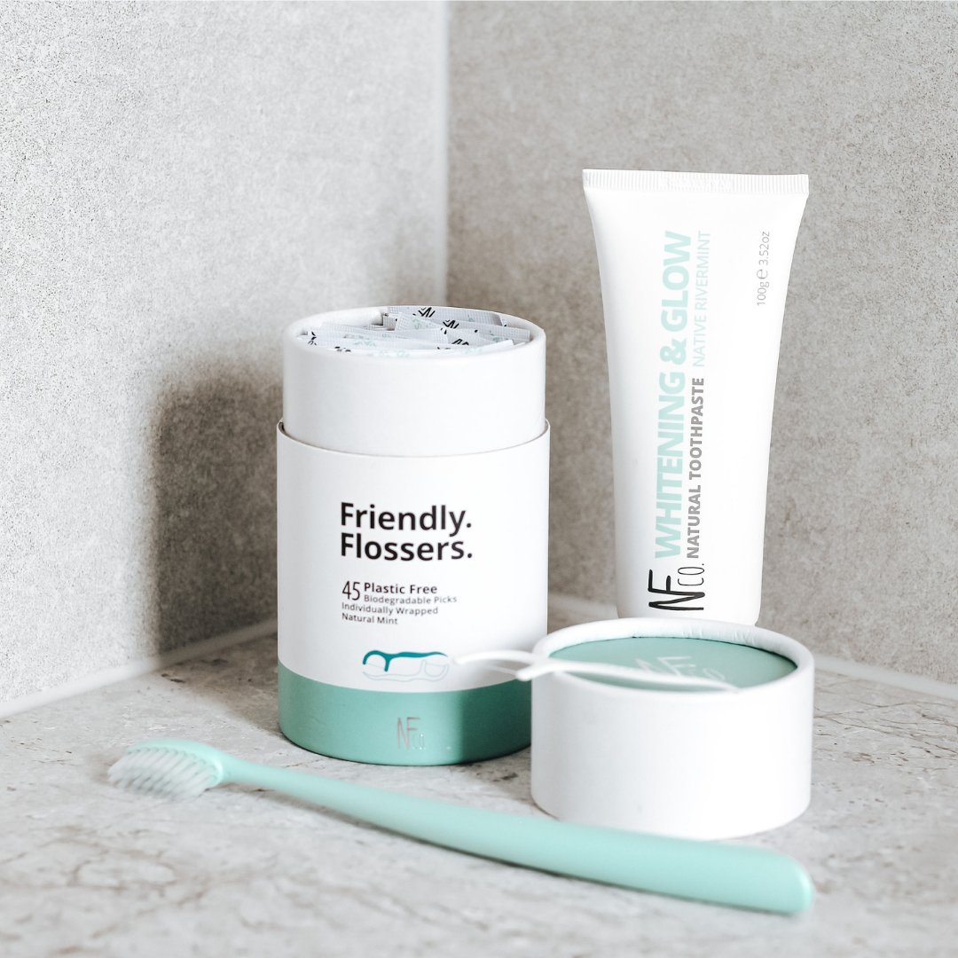 NaturalFamilyCo's tweet photo. Complete your Oral Care routine with our #PlasticFree Friendly Flossers. #DotheFloss ๐
45 Eco-Friendly, individually wrapped floss picks
#Compostable cornstarch handles and packaging
#zerowasteliving #lowtoxliving #naturaloralcare #moderndentalcare #greendentalcare #compostable https://t.co/lrAyce10ls