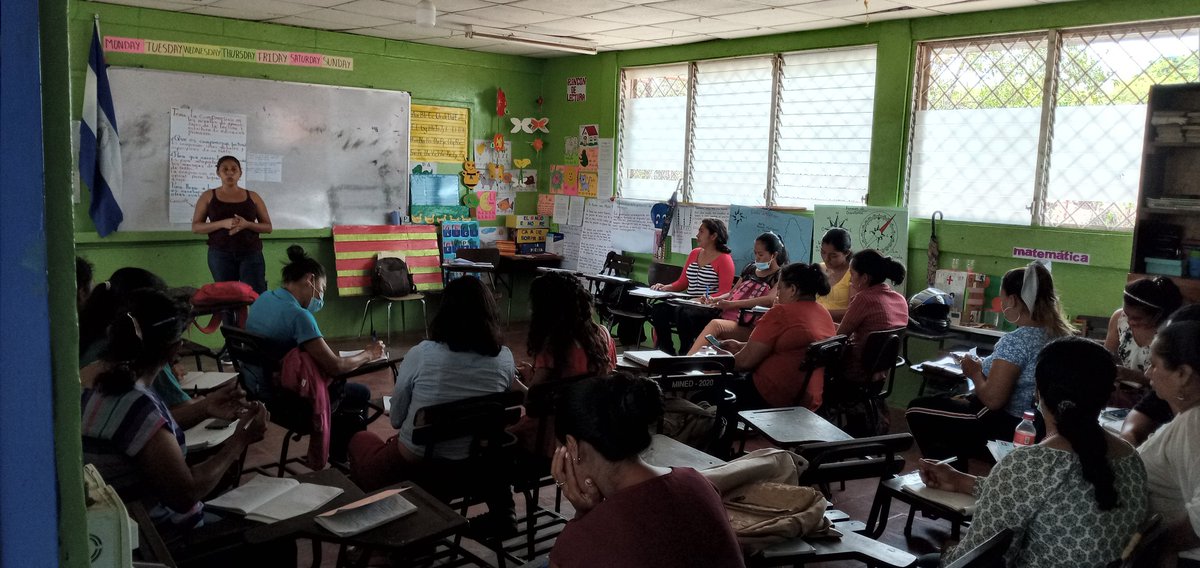 Réplica de la video conferencia sobre el fortalecimiento de la comprensión lectora ,expuesta por los compañeros Cubanos.