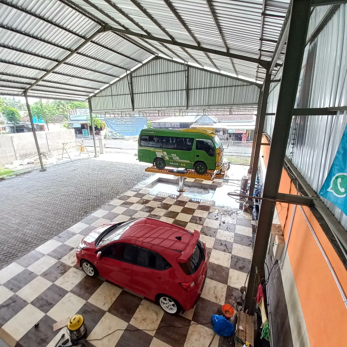 damaralbert_'s tweet photo. Pencapaian terbesarku saat ini adalah ketika saya berumur 23tahun saya owner atau memiliki  bisnis usaha carwash, dan salon mobil yang nilai investasinya mencapai 1M, https://t.co/nbwD7kDw8J