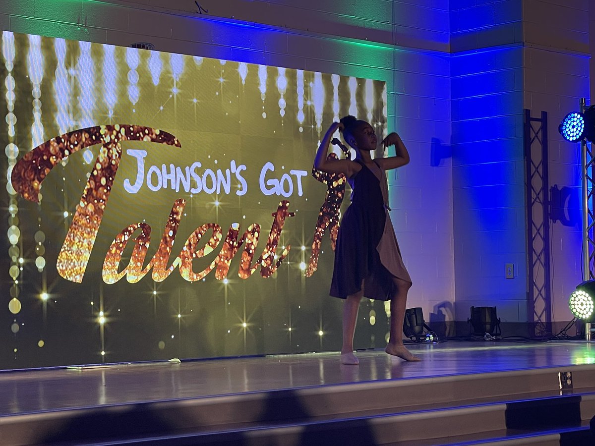 JohnsonWildcats's tweet photo. Johnson, You’ve Got Talent!
Tonight’s event was fantastic! A special thank you to Frank Byers, PTO President and CEO of Thumbprint Productions, and to our own Liz Petty for making this evening possible! https://t.co/gJeMMHNYAG
