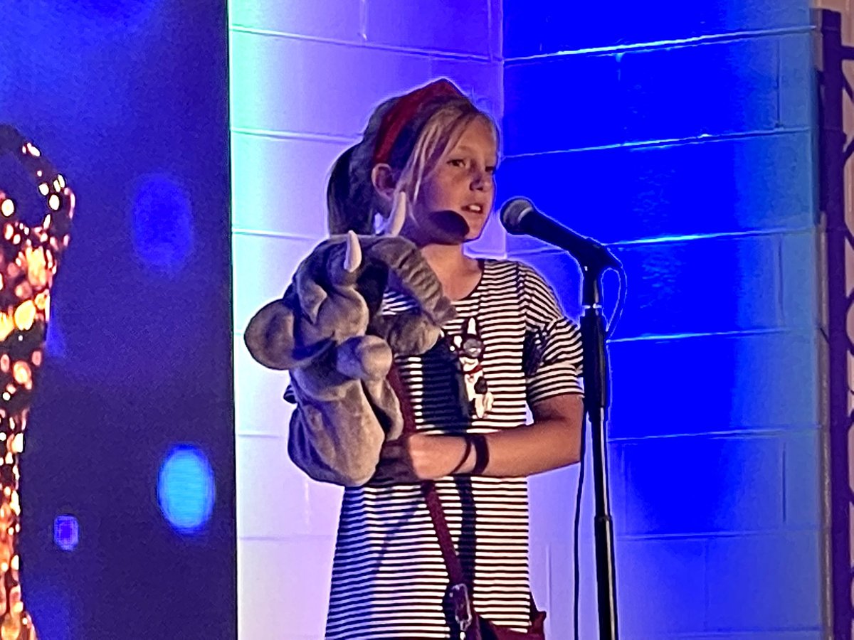 JohnsonWildcats's tweet photo. Johnson, You’ve Got Talent!
Tonight’s event was fantastic! A special thank you to Frank Byers, PTO President and CEO of Thumbprint Productions, and to our own Liz Petty for making this evening possible! https://t.co/gJeMMHNYAG