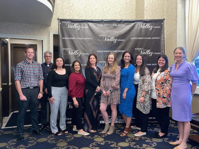 Allison Boutet (@allisonboutet) on Twitter photo Thank you to the ā¦<a href="/HeritageD100/">HeritageMiddleSchool</a>ā© team who attended Best of Berwyn tonight! #hmsfalcons #ohana Thank you to the ā¦<a href="/HeritageD100/">HeritageMiddleSchool</a>ā© team who attended Best of Berwyn tonight! #hmsfalcons #ohana