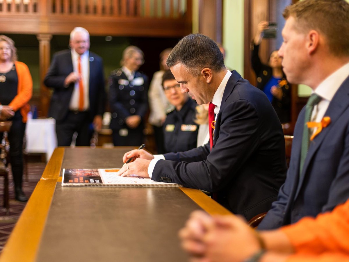 Today on Wear Orange Wednesday,  with <a href="/joe_szakacs/">Joe Szakacs MP</a>, <a href="/SA_SES/">SA SES</a> and <a href="/CFSAlerts/">Country Fire Service</a>, we signed a Charter to ensure the safety of the South Australian community remains a priority for all.

We thank the hard working volunteers for their dedication to the safety of our community.