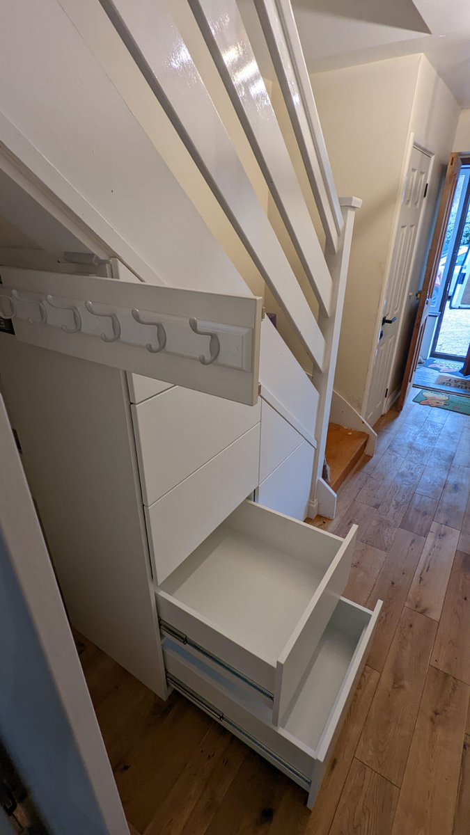 StairsStorage's tweet photo. https://t.co/oD8i5grAkA #shoedrawers #storagedrawers #tallboy #coatcupboard #coatrails #oxford #oxfordshire #oxfordshirebusiness #oxfordshiremums #kidlington #understairsstorage #storage #stairs #stairsstorage #understairstorage #understairs #storagesolutions #storageideas https://t.co/3Eo5X3Pwyw