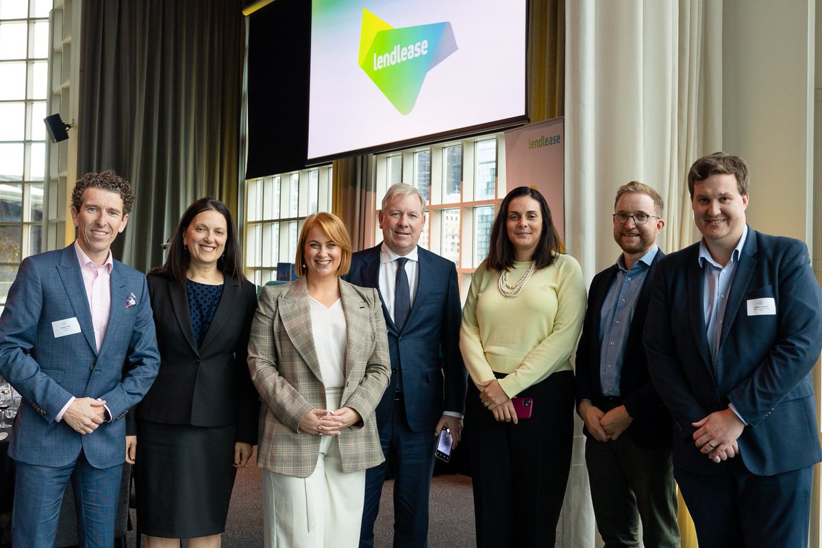 Danni Hunter tweet media