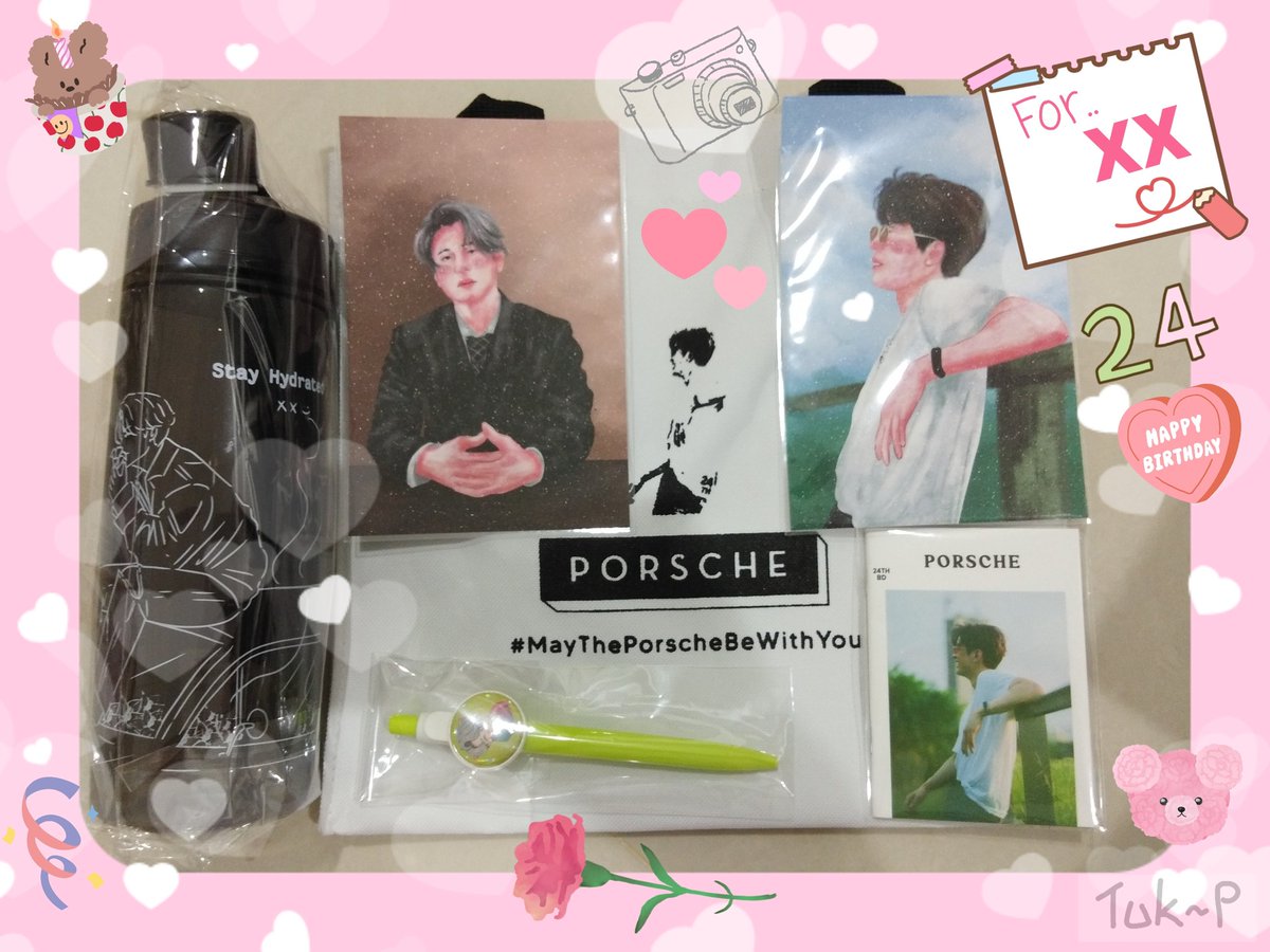 reecha_p's tweet photo. ได้รับเหล่าบรรดาเช่ตั้งแต่เมื่อวานแล้วนะคะ มัวแต่ประดิดประดอยตกแต่งรูปอยู่ 😄 เลยเพิ่งมาลง ขอบคุณมากเลยนะคะ น่ารักอ้ะ 😍
#MaythePorschebewithyou
#PorscheBDAY24th https://t.co/8KJiEWAIoW