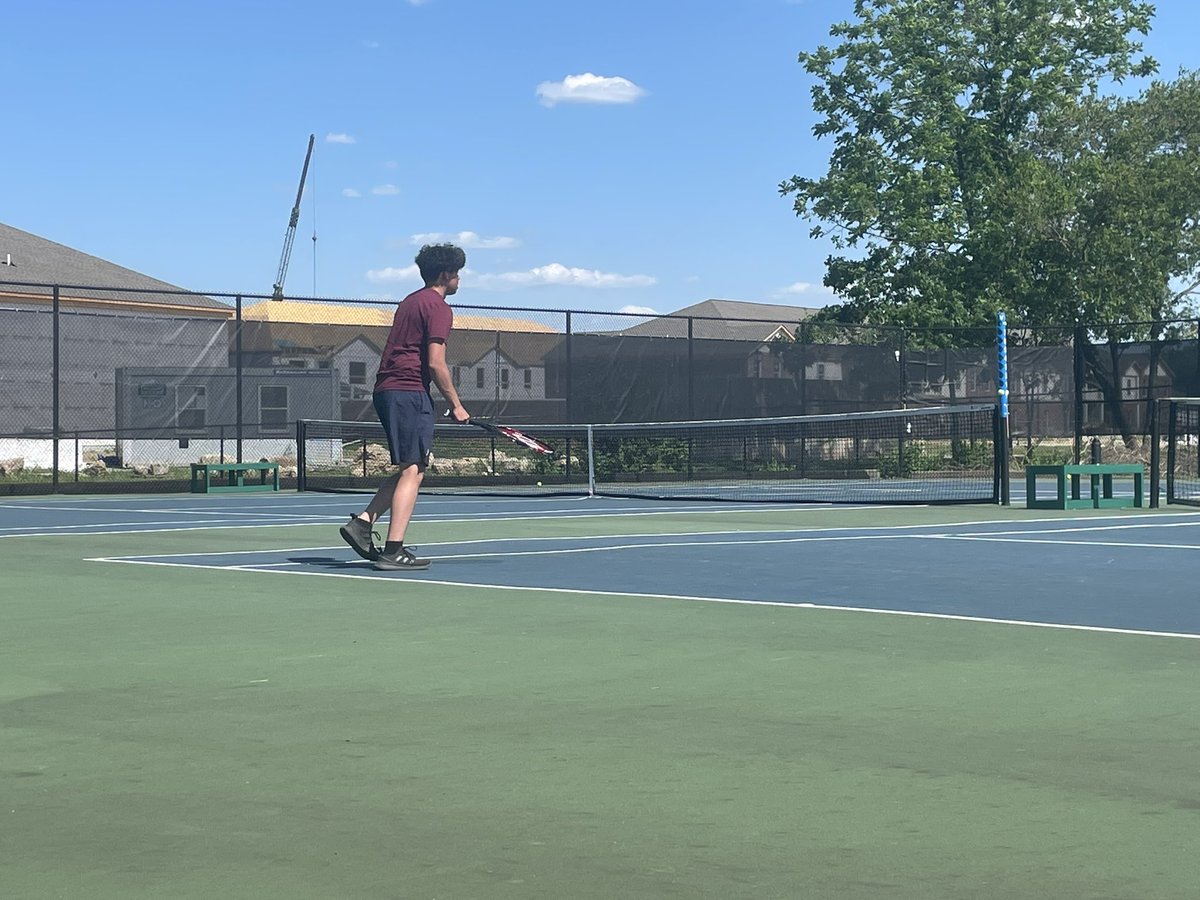 CougsSports's tweet photo. Congrats to Holy Cross senior tennis player Chris Miramontes on winning his 1st round match in the @KHSAA Regional Tennis Tournament. He lost his 2nd round match in a heart-breaker but played with class even through challenging circumstances. #GoCougs #CROSSisBOSS https://t.co/Gkb1KelHRd
