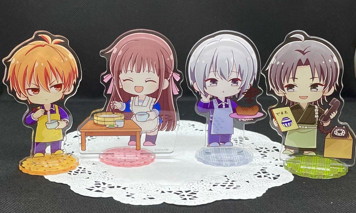 getkawaiishop's tweet photo. Here’s a sneak peek at the new cooking themed Fruits Basket stands by Princess Cafe🍳❤️

Will begin preorders within the next few days😊✨

#fruitsbasket #furuba #fruitsbasketanime #getkawaii #princesscafe #natsukitakaya #tohruhonda #kyosohma #yukisohma #フルーツバスケット https://t.co/N9evKRYELU