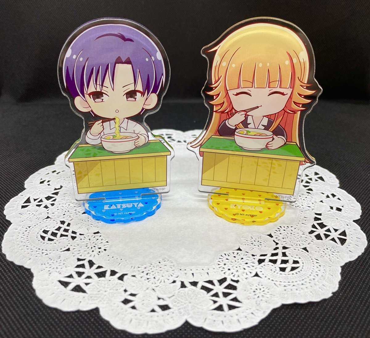 getkawaiishop's tweet photo. Here’s a sneak peek at the new cooking themed Fruits Basket stands by Princess Cafe🍳❤️

Will begin preorders within the next few days😊✨

#fruitsbasket #furuba #fruitsbasketanime #getkawaii #princesscafe #natsukitakaya #tohruhonda #kyosohma #yukisohma #フルーツバスケット https://t.co/N9evKRYELU