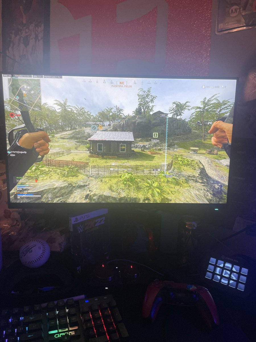 RockyyyTv's tweet image. Yo #warzone keeps like freezing ! Can’t even play a game it just stays there . I reinstalled my drivers but still do this crap ! Anyone know anything ?