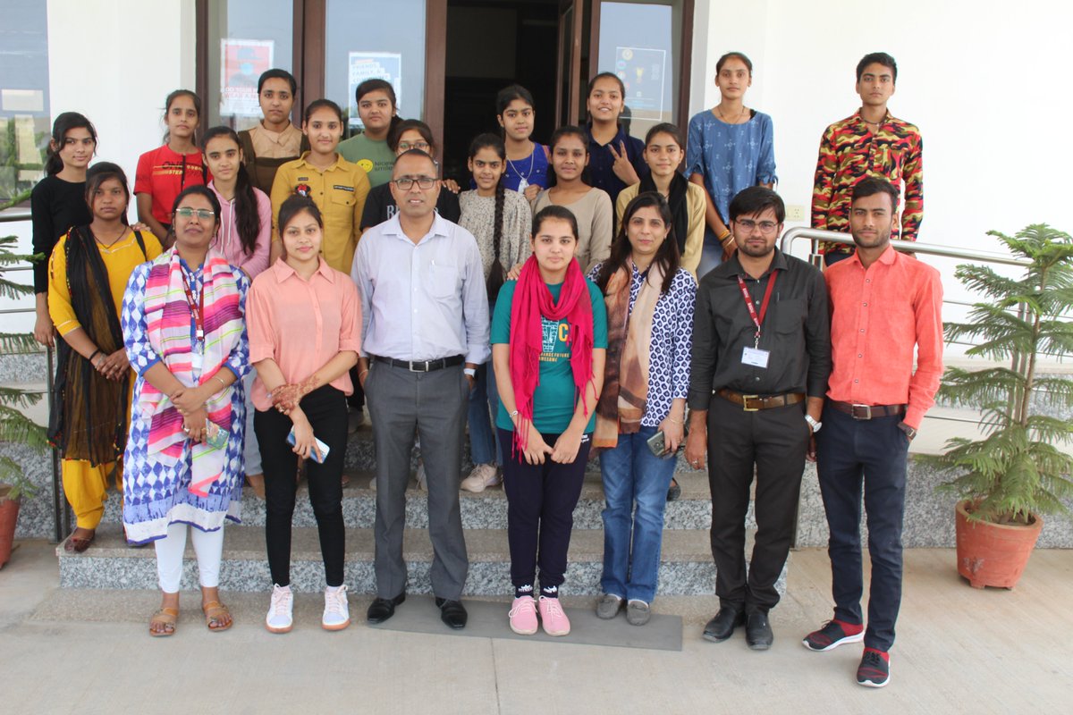 BsduOfficial's tweet photo. Participate in our Community Outreach Program and Experience #BSDUJaipur Today for a Better #Tomorrow.
Fill out this form to join our Experience #BSDUProgram or Invite #BSDUExpert to your institute π https://t.co/PimOKolPOl
We just finished one with the Bagru Govt. Girls School https://t.co/ePuKDmMgBz