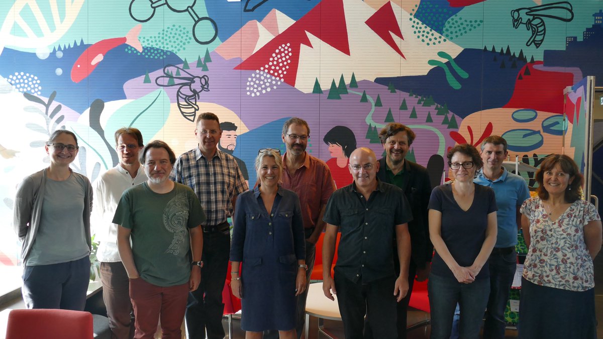 👋🏼Visite de <a href="/CarantaC/">Caranta Carole</a>, Directrice Générale déléguée Science &amp; Innovation #INRAE, et de son adjoint @ChristianLannou sur notre site INRAE de Lyon-Villeurbanne. 
Au programme : découverte des unités de #recherche RiverLy et REVERSAAL et de nos plateformes expérimentales.