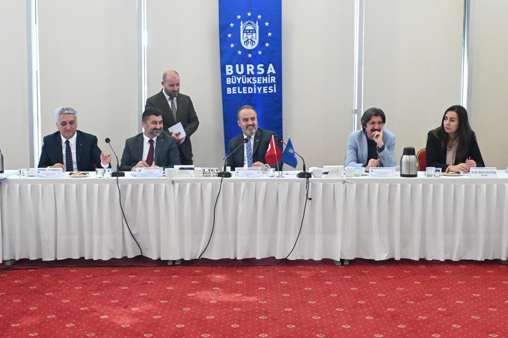 Alinur Aktaş