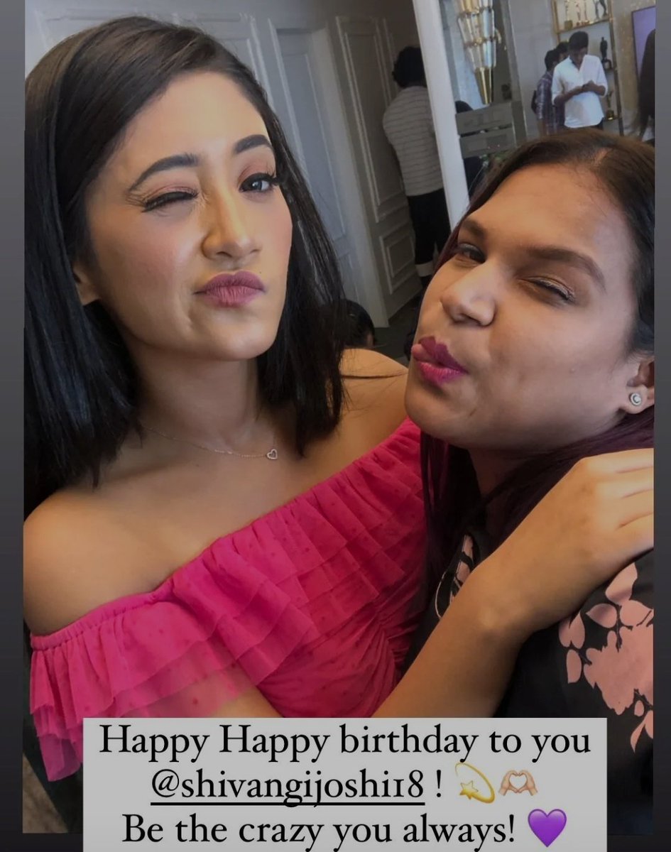 this girl makes the cutest pouts♥️♥️♥️♥️♥️♥️♥️
just look at her <a href="/shivangijoshi10/">Shivangi Joshi</a> how cute she is looking :) 
#HappyBirthdayShivangiJoshi