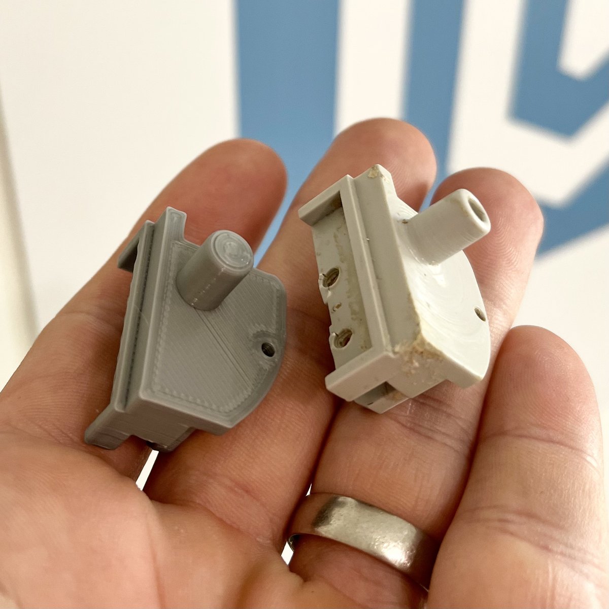 TripleAxis3D's tweet photo. This is another small bracket that isn’t available anymore so we designed a replacement and 3D printed it on our FDM 3D printers #3dprinting #3dprintingservice #fdm https://t.co/O9P2SF1q9t