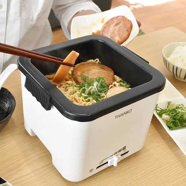 【話題‼】おひとりさま用シメの雑炊まで楽しめるインスタント袋麺専用の電気鍋