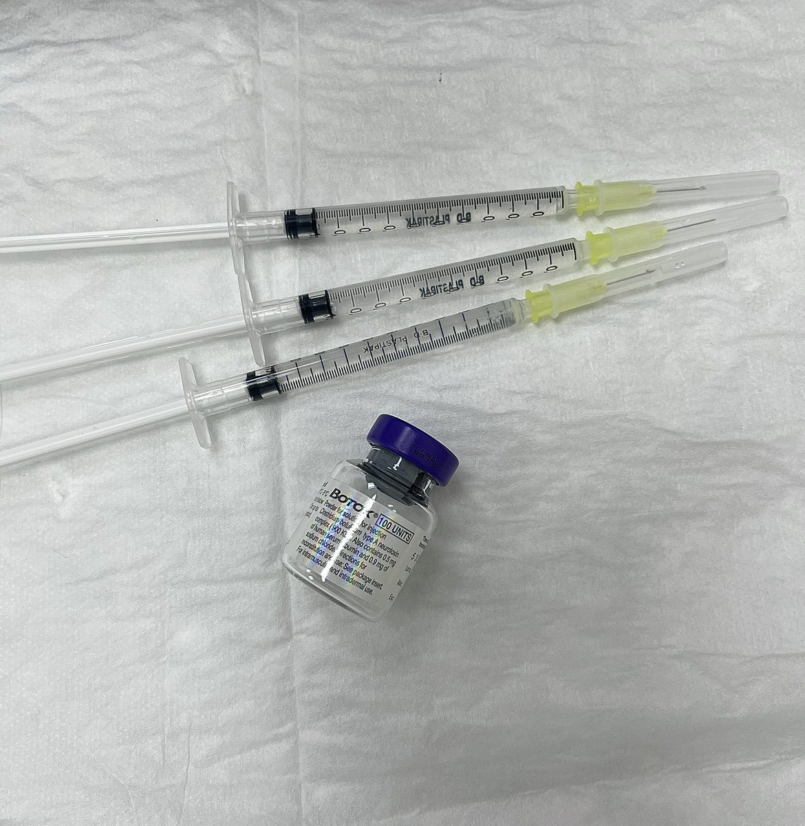 18 May 2022 

Botox session 🤤✨
#botox #بوتوكس