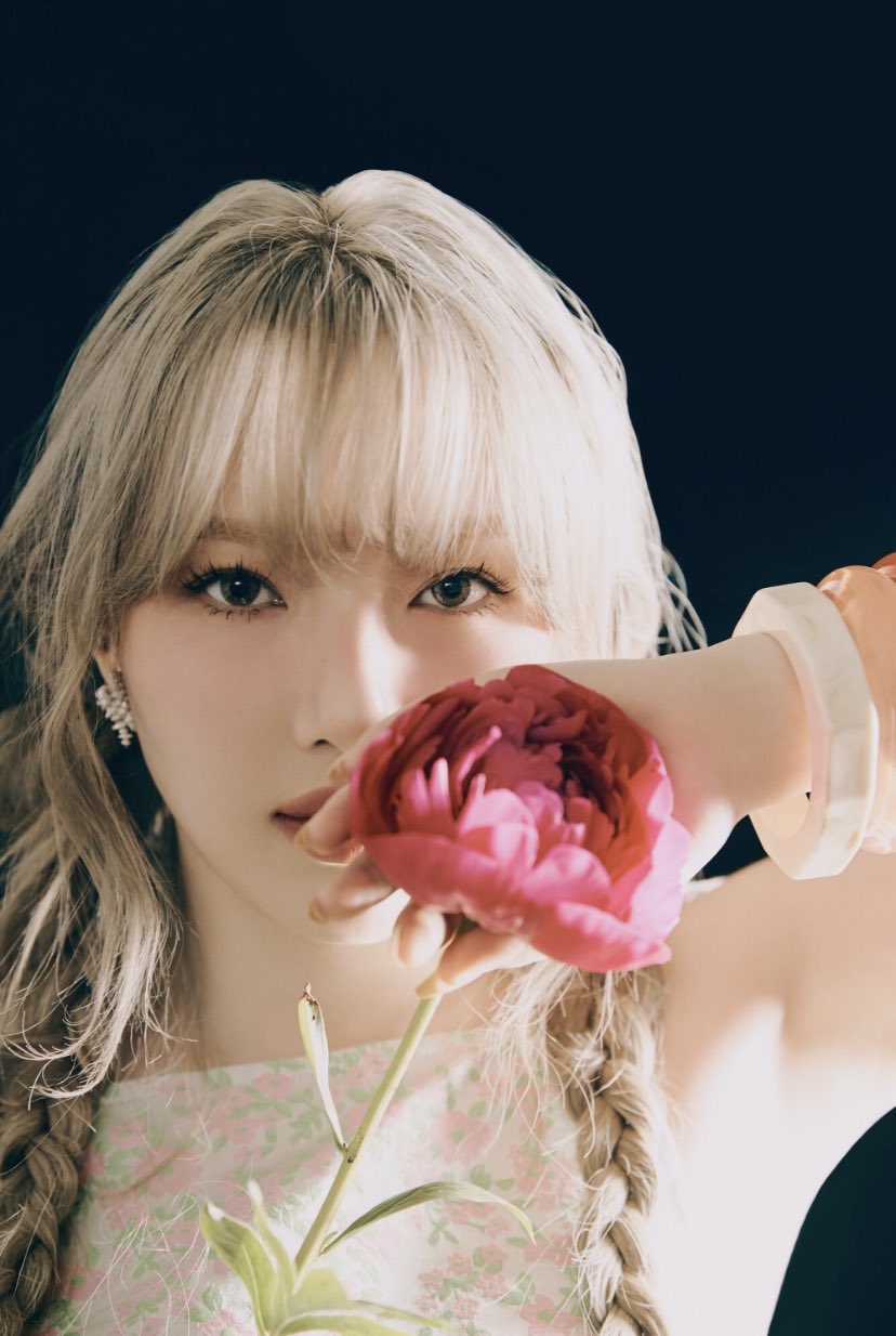 YERIN GLOBAL on Twitter: "[STREAM]🚨 ARIA MV RELEASE Buddies please ...