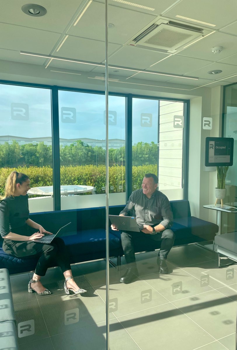 We've been making more exciting upgrades to our showroom, now featuring <a href="/meetJOAN/">Joan Workplace</a> low power 6-inch E Ink interactive touch screens, that last up to 3 months on a single charge. 
To learn more, or book a demo➡️
remark-group.co.uk/advanced-commu… 
#workplacesolutions #workplaceexperience