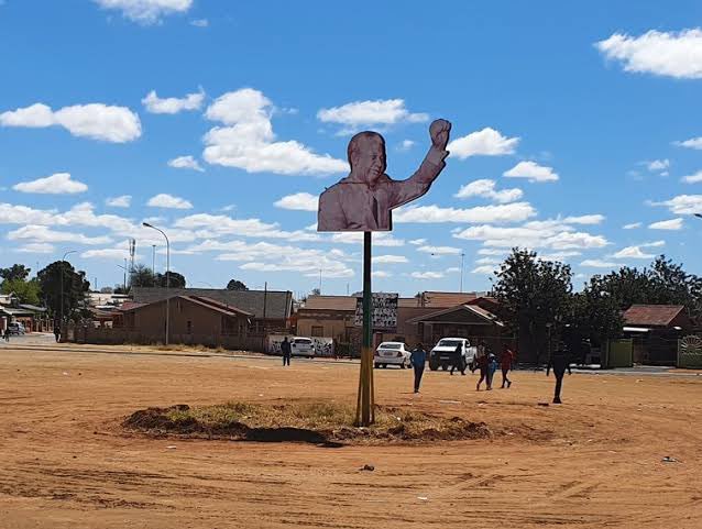 Mmusi Maimane MP tweet media