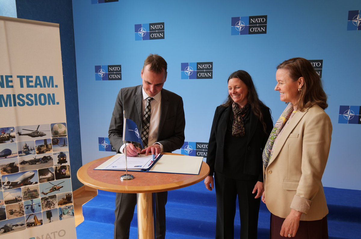 Die #NATO  Support and Procurement Agency <a href="/NSPA_NATO/">NATO Support and Procurement Agency (NSPA)</a> hat COMLOG GmbH mit der Wartung von #PATRIOT Flugkörpern beauftragt. Das Joint Venture #MBDA/<a href="/RaytheonDefense/">Raytheon Defense</a> stellt seit über 30 Jahren die Einsatzfähigkeit von PATRIOT Lenkflugkörpern in Europa sicher.
nspa.nato.int/news/2022/nspa…